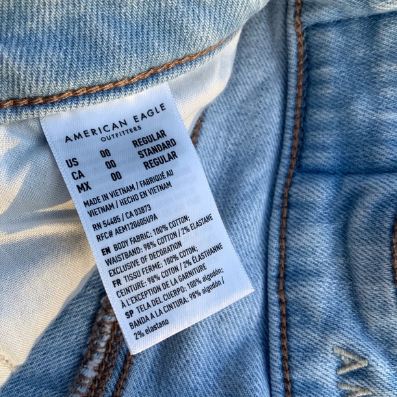 AMERICAN EAGLE | Mom Jeans | Distressed | Size 00 Reugualar - Picture 6 of 9